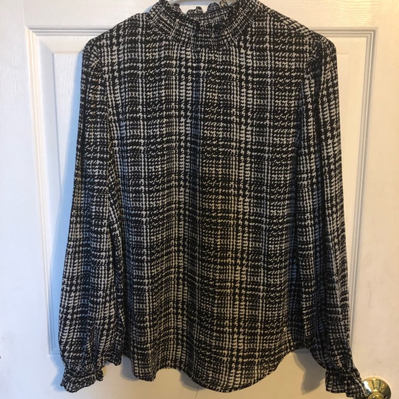 Adrienne Vittadini: - Picture 1 of 6